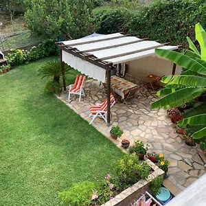 https://panoramica-del-porticciolo.it-tuscanyhotel.com
