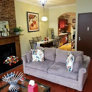 https://spacious-fully-furnished-harlem-apartment-near-new-york.us-newyorkcity.com